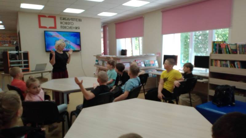 День мультфильмов..